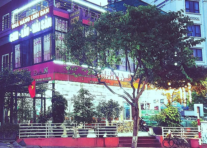 Linh Dan Hotel 2*