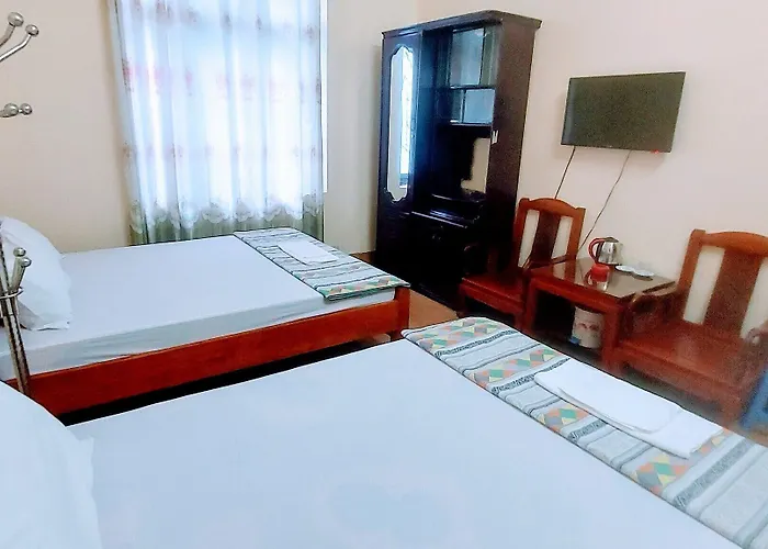 Hotel Linh Dan 2*