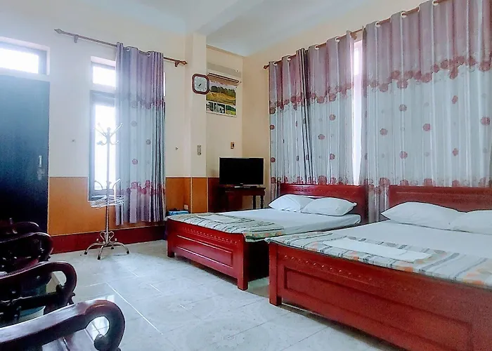 Hotel Linh Dan